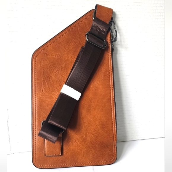 Classic Fashion Men's Brown Leather Sling Crossbody Bag - Picture 6 of 8